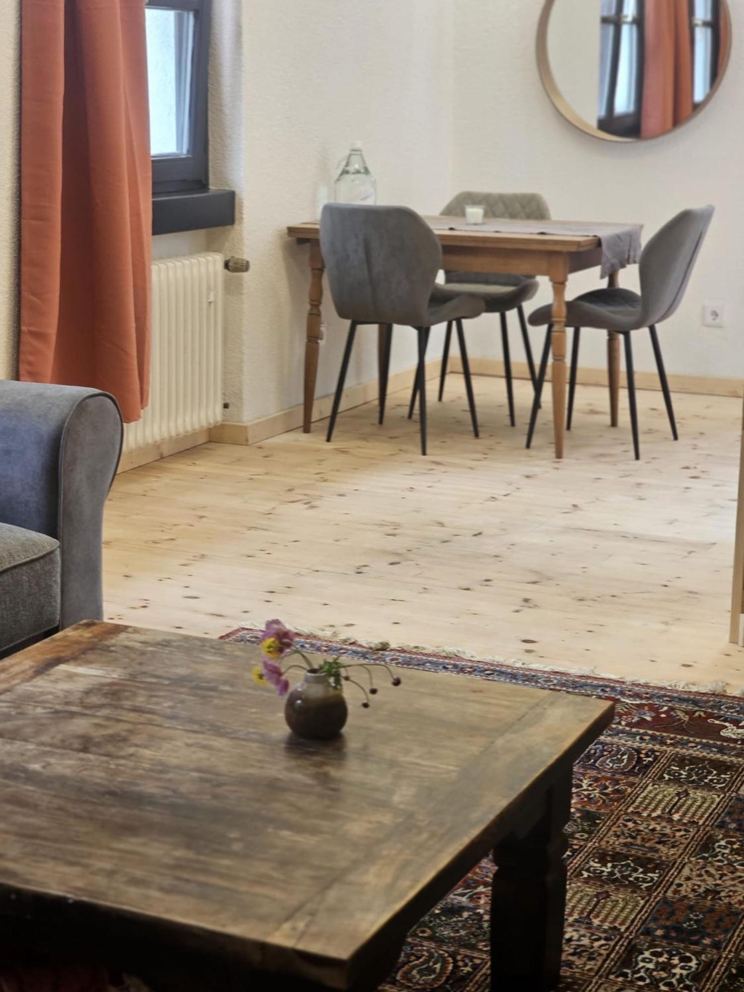 Gemuetliche Wohnung Mit Sauna نيوماركت إن دير أوبيرفالز المظهر الخارجي الصورة